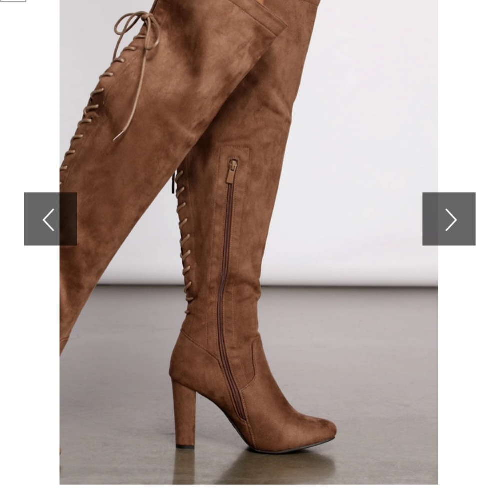 LACE BACK OVER THE KNEE BLOCK HEELED BOOTS